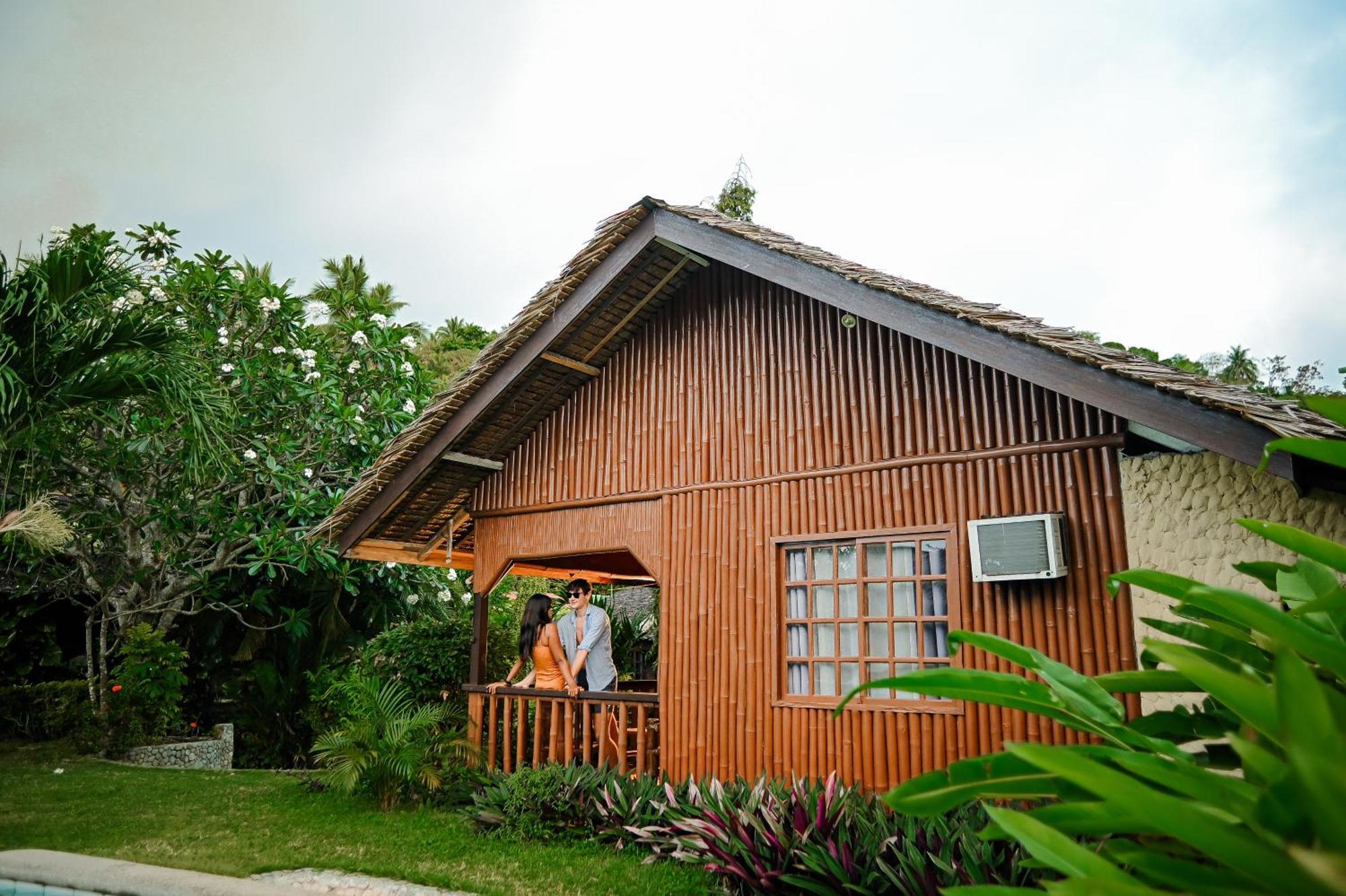 Garden Of Eden Dive Resort Puerto Galera Exterior foto