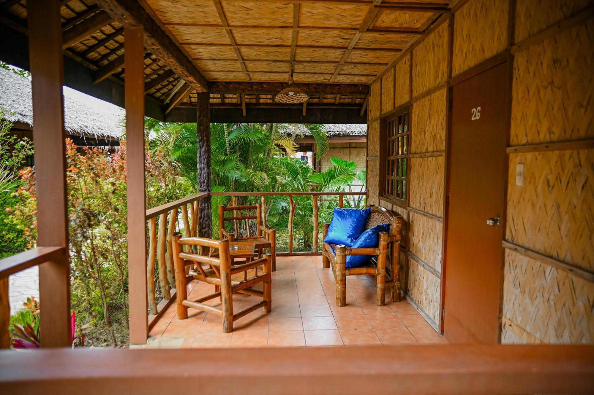 Garden Of Eden Dive Resort Puerto Galera Exterior foto