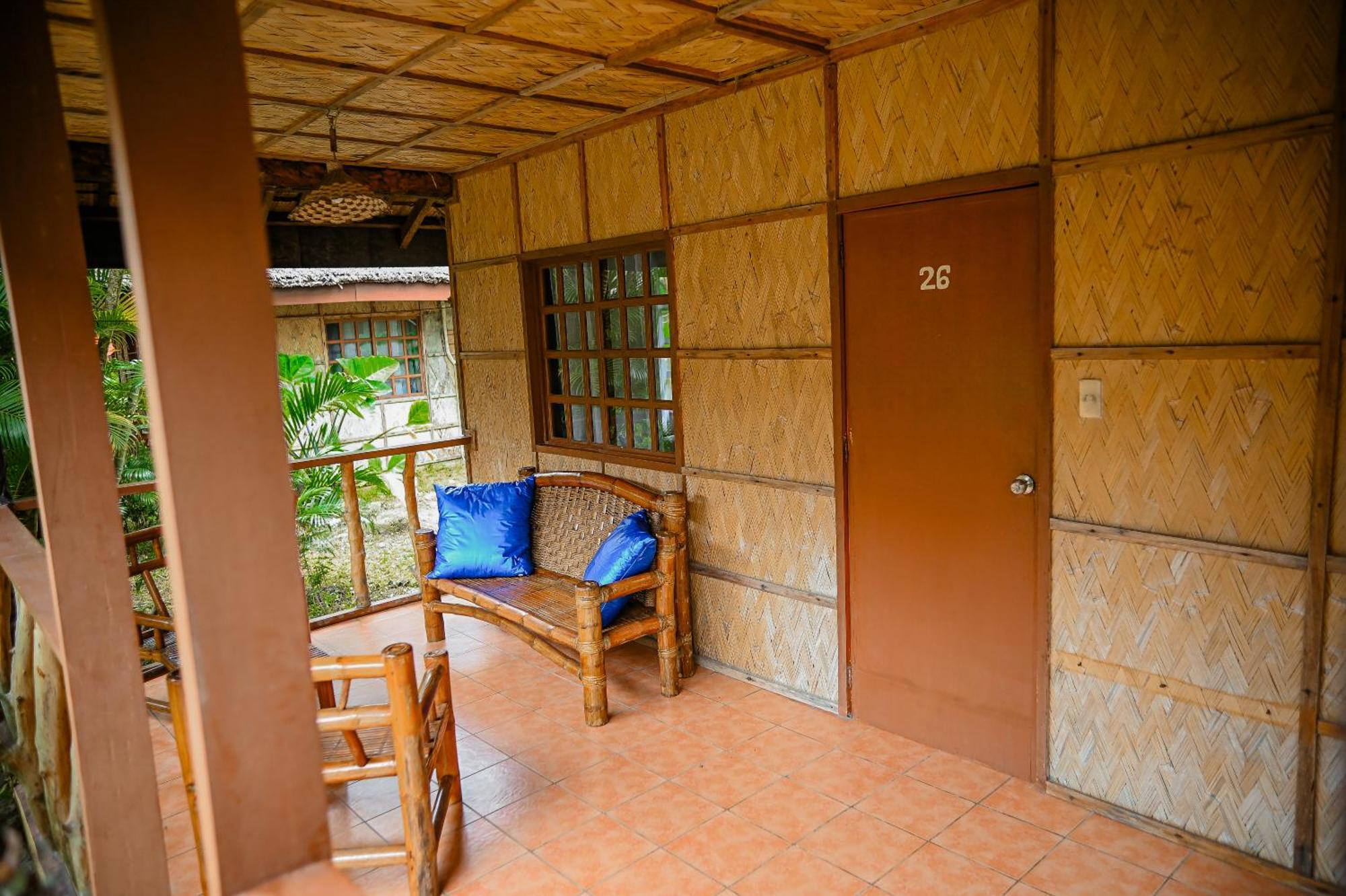 Garden Of Eden Dive Resort Puerto Galera Exterior foto