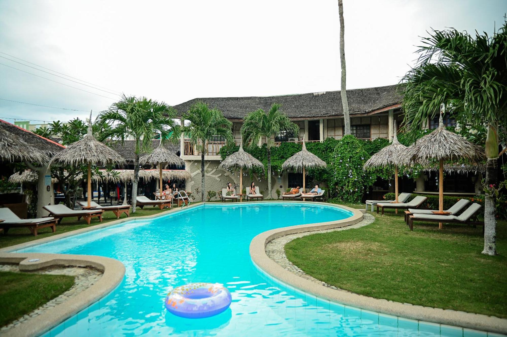 Garden Of Eden Dive Resort Puerto Galera Exterior foto